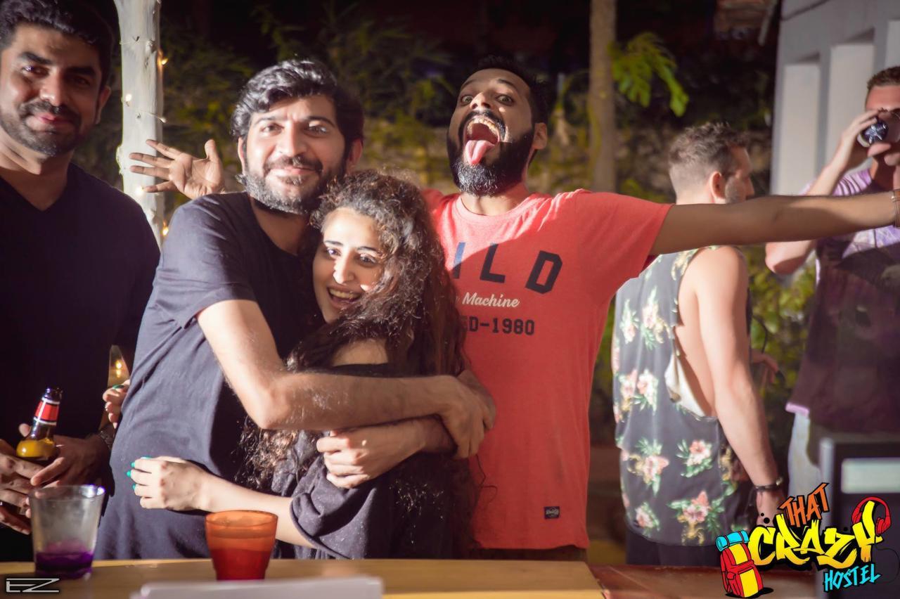 بيت شباب ذا كريزي أنجونا المظهر الخارجي الصورة