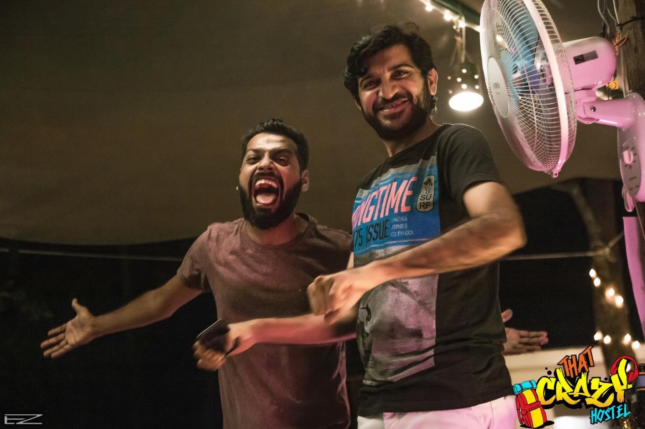 بيت شباب ذا كريزي أنجونا المظهر الخارجي الصورة